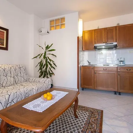 Irena'S Place A1 Rovinj Exterior photo