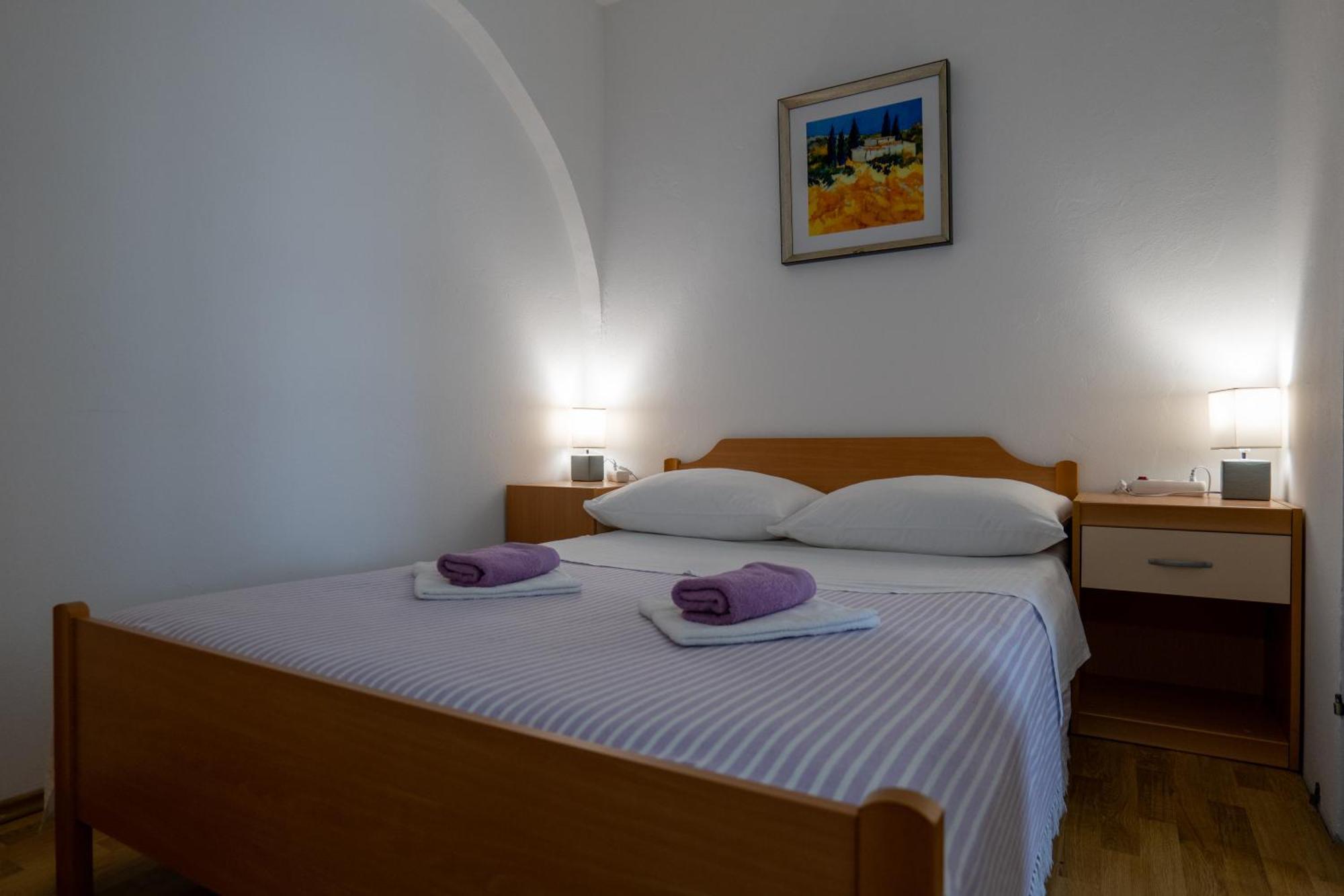 Apartment Irena's Place A1 *