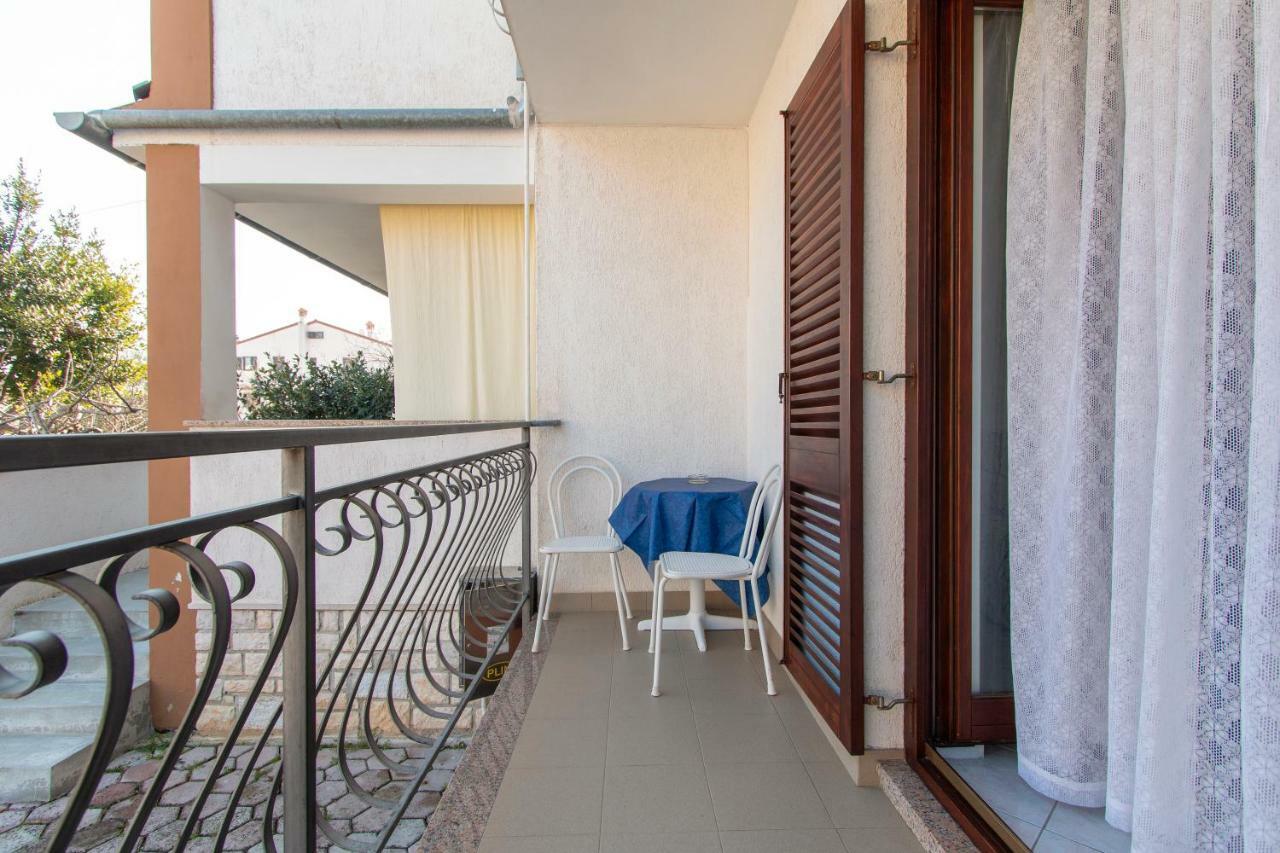 Apartment Irena's Place A1